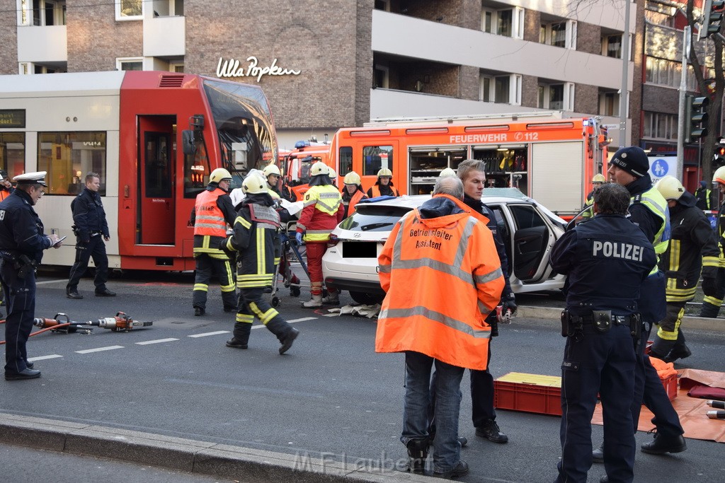 VU PKW Strab Koeln Mitte Pipinenstr Hohestr P042.JPG - Miklos Laubert